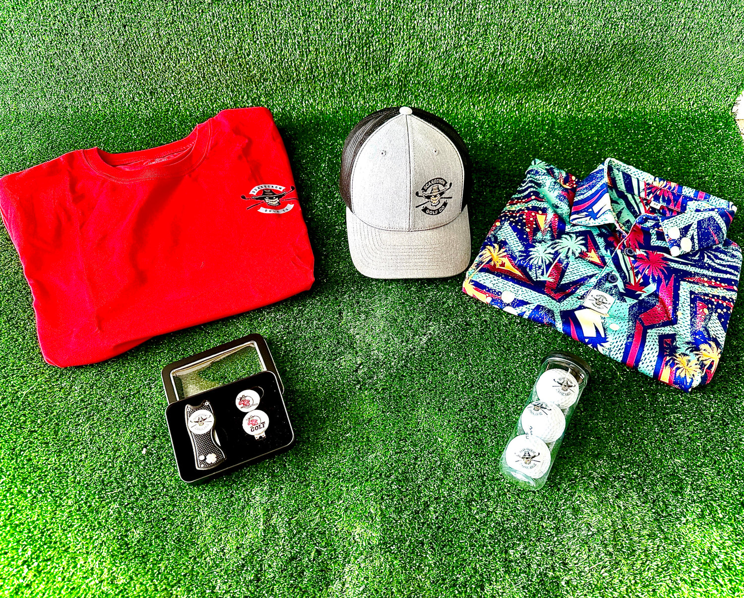 Casquettes , T-shirts et accessoires
